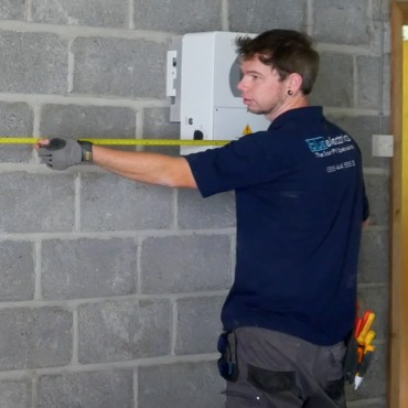 Jamie — Electrician's Mate at Blue Electrics